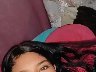 Erotinis vaizdo pokalbis Samarahh