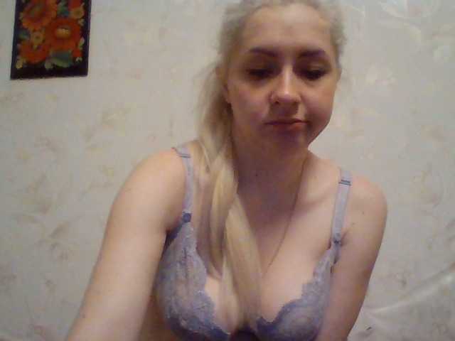 Nuotraukos Samiliya23 «Tip me 50 if you think that l am cute. l'll rate your cock for 30 .»