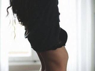 Erotinis vaizdo pokalbis SammerWhite