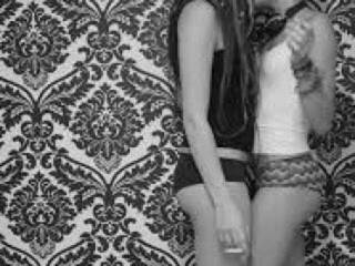 Erotinis vaizdo pokalbis samy-vicky