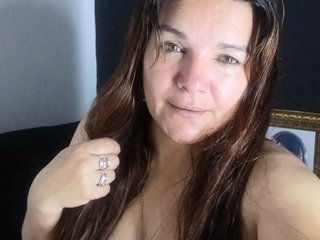 Erotinis vaizdo pokalbis Santal20251