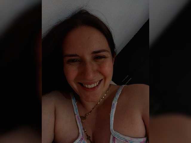 Nuotraukos Sara22- lend me your fantasies, I want to make them come true. #latina #pregnant #petite 1000 cuenta regresiva