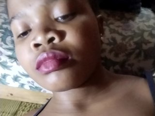 Erotinis vaizdo pokalbis Sarah-myah2