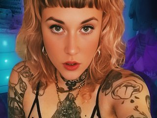 Erotinis vaizdo pokalbis Sarah_Pearl