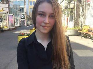 Erotinis vaizdo pokalbis SarahIcemann