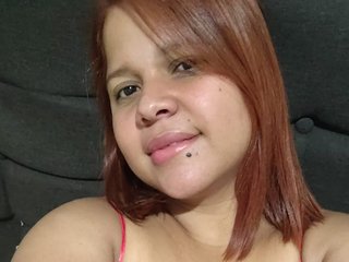 Erotinis vaizdo pokalbis SarahMcMiller