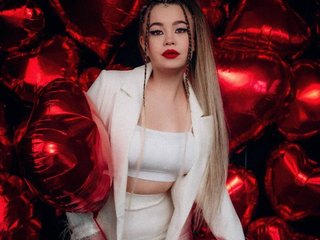 Erotinis vaizdo pokalbis SaraKox