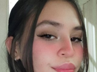 Erotinis vaizdo pokalbis sasha-bossa