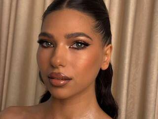 Erotinis vaizdo pokalbis Sashaluvv