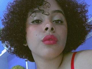 Erotinis vaizdo pokalbis SashaStonee