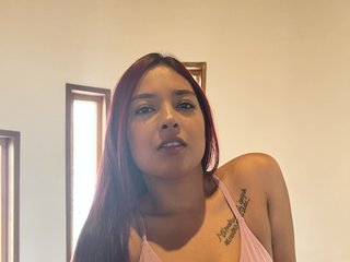 Erotinis vaizdo pokalbis Saskia-Summer