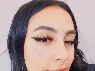 Erotinis vaizdo pokalbis saskiapink