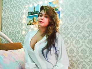 Erotinis vaizdo pokalbis SassyClit