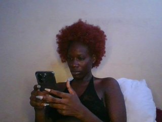 Erotinis vaizdo pokalbis Savagetonguee