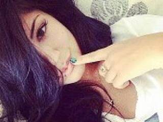 Erotinis vaizdo pokalbis savita