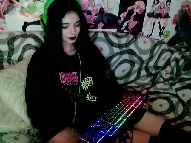 Transliacijos ekrano nuotraukos Saymeowplz1