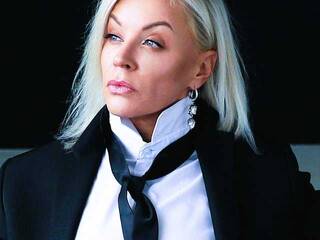 Erotinis vaizdo pokalbis ScarlettBliss