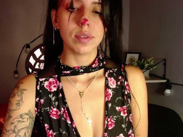 Transliacijos ekrano nuotraukos scarletsweet