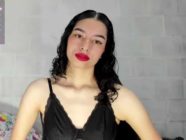 Transliacijos ekrano nuotraukos ScarlettBloom2
