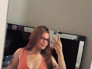 Erotinis vaizdo pokalbis ScarlettGold