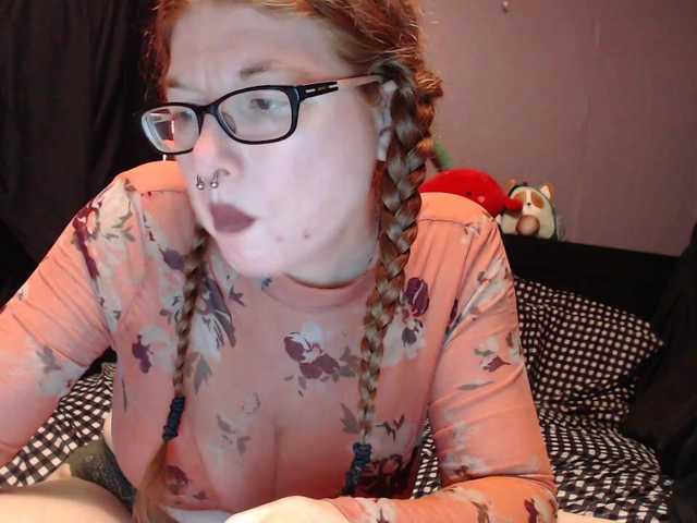 Transliacijos ekrano nuotraukos ScarlettJade