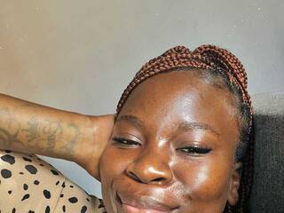 Erotinis vaizdo pokalbis Secymelanin