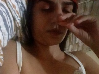 Erotinis vaizdo pokalbis Sefya