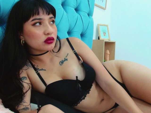 Nuotraukos SelenaAngels Hello happy Thursday, today I have so much desire to make jets for you ♥ will you help me? @GOAL CUM 199 tokens #latina #Masturbations #squire #Bigass #teens