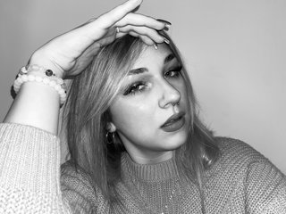 Erotinis vaizdo pokalbis selenaxLOVE