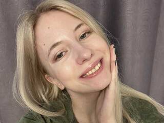 Erotinis vaizdo pokalbis SelySun