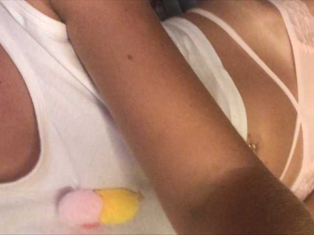 Transliacijos ekrano nuotraukos sensualmilana