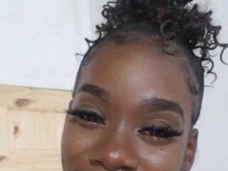 Erotinis vaizdo pokalbis Setsuna69