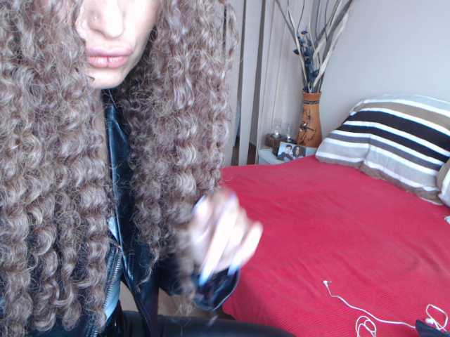 Transliacijos ekrano nuotraukos SexiBelle