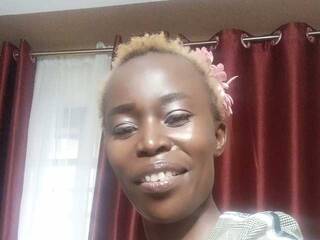 Erotinis vaizdo pokalbis Sexxycandy