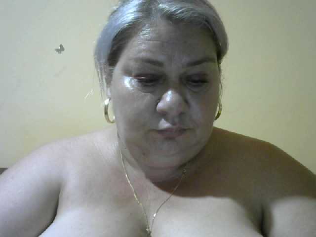 Nuotraukos SexyAnette who like my 10 tokens