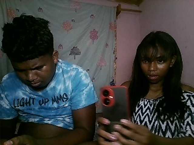 Transliacijos ekrano nuotraukos sexycouple32
