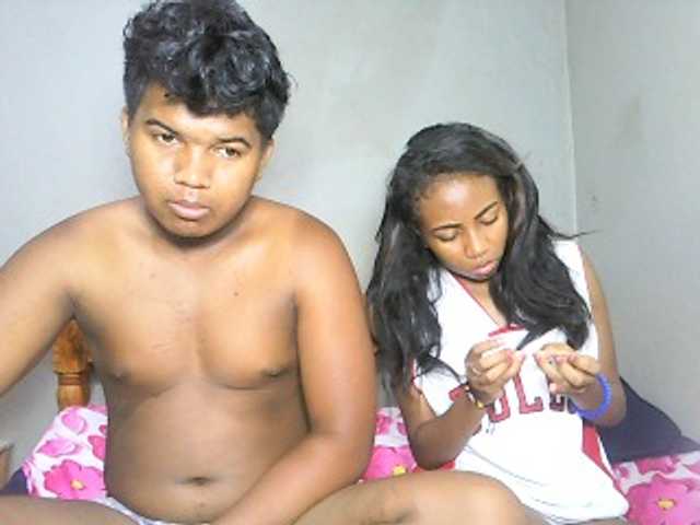 Transliacijos ekrano nuotraukos sexycouple32