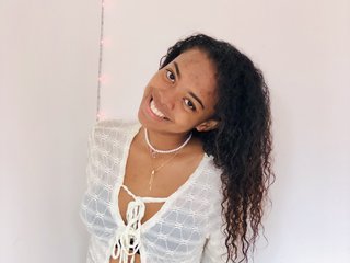 Erotinis vaizdo pokalbis sexydollsa