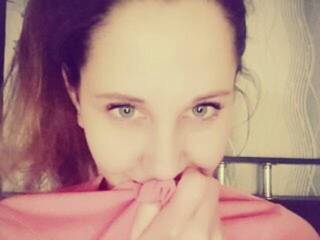 Erotinis vaizdo pokalbis SexyHelen