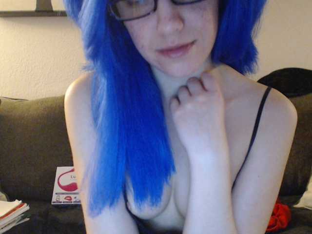 Nuotraukos Bluerazz18 Welcome all! Tip for #lush!! Follow, show support and leave comments to show love