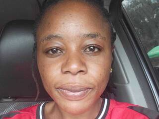 Erotinis vaizdo pokalbis Sexykinyi