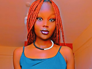 Erotinis vaizdo pokalbis Sexypie