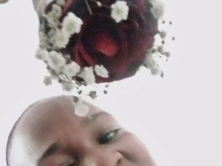 Erotinis vaizdo pokalbis Shanfy