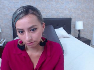 Nuotraukos ShaniaDav welcome to my room!!!!#torture me #sweet#natural tits#hot#latina#wet #lovense #