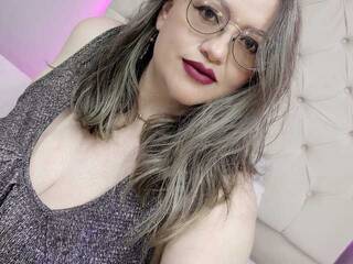 Erotinis vaizdo pokalbis Shantal-w