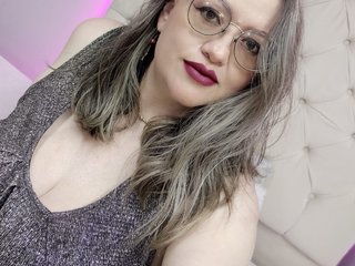 Erotinis vaizdo pokalbis Shantal-w