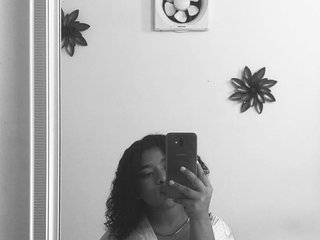 Erotinis vaizdo pokalbis sharick18