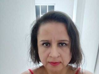 Erotinis vaizdo pokalbis sharon-76