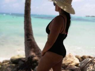 Erotinis vaizdo pokalbis ShashaBlouse