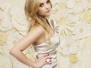 Erotinis vaizdo pokalbis SheilaRed